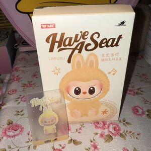 Labubu Have A Seat - Sisi